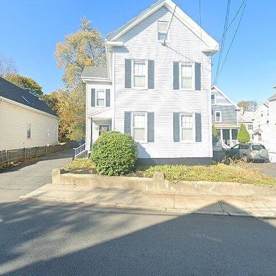 48 School St, Salem, MA 01970