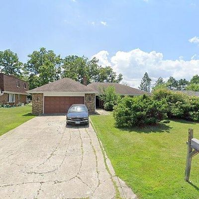 482 Hiawatha Trl, Wood Dale, IL 60191