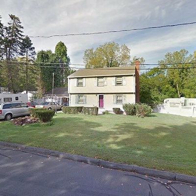 5 Sanford Ave, Enfield, CT 06082