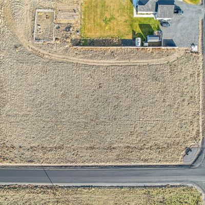 5024 Ne Road E.7 Ne, Moses Lake, WA 98837