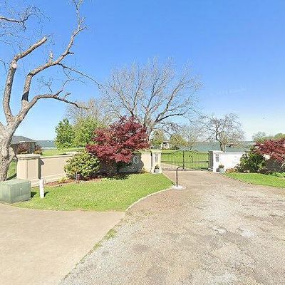 417 Pecan Point Dr, Kerens, TX 75144