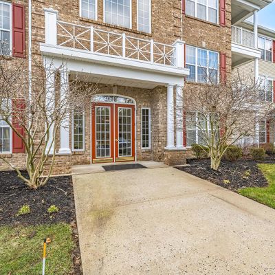 417 Sophee Ln, Lakewood, NJ 08701