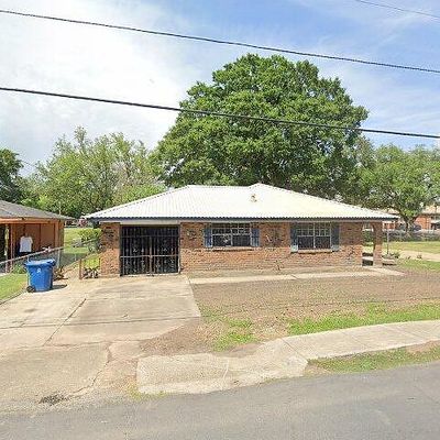 420 Maraist St, Saint Martinville, LA 70582