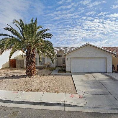 4254 Valley Regents Dr, North Las Vegas, NV 89032