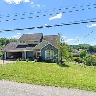 43 Crestview Ter, Bridgeport, WV 26330