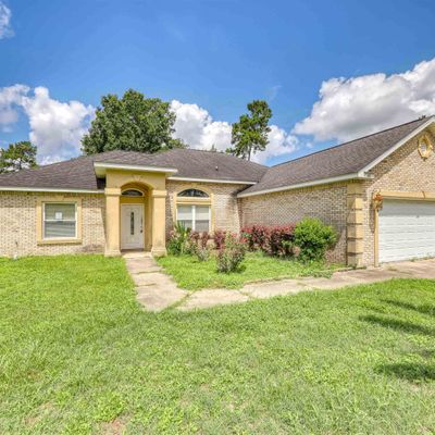 44 Ponderosa Ln, Midway, FL 32343