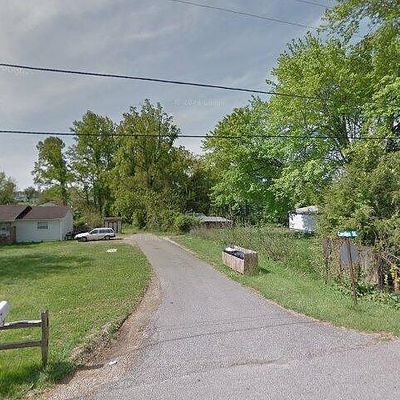 45 Oakland Ct, Russell, KY 41169