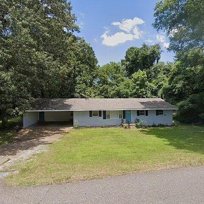 45 Tinker Hill Rd, Jackson, TN 38305