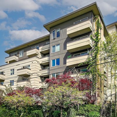 5803 24th Avenue Nw Unit 11, Seattle, WA 98107