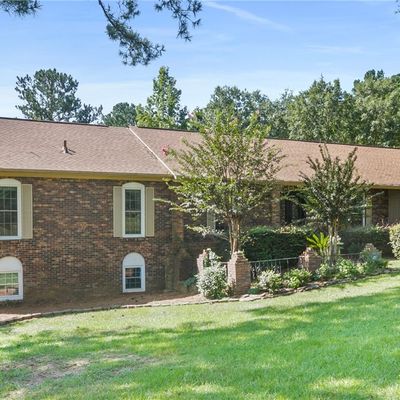 5925 Woodland Forrest Dr, Tuscaloosa, AL 35405