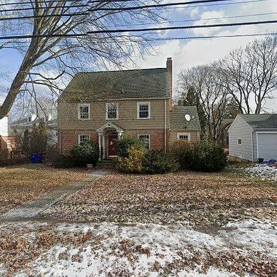 6 Lemay St, West Hartford, CT 06107