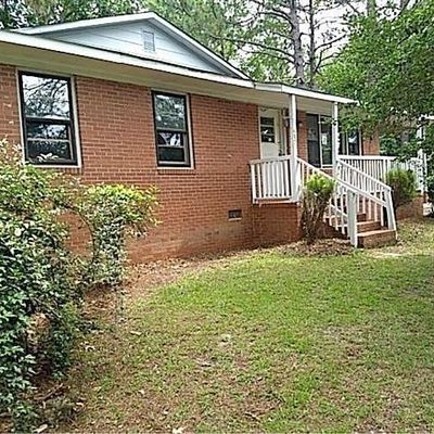 605 S Hardin St, Southern Pines, NC 28387