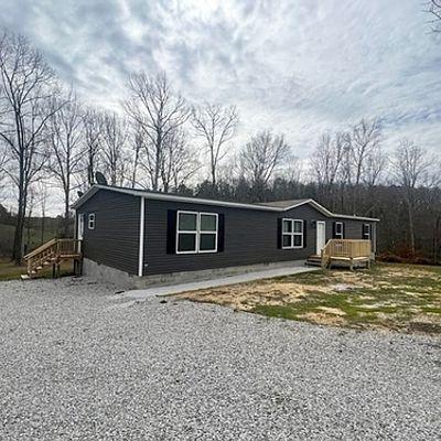 607 Mccracken Ln, East Bernstadt, KY 40729