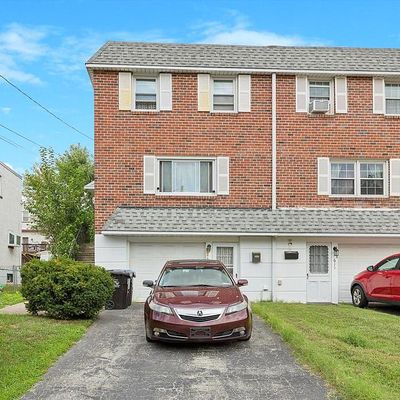 609 Linda Ln, Norristown, PA 19401