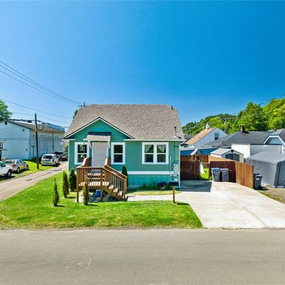 611 Duffy St, Aberdeen, WA 98520