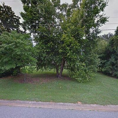 627 Kings Rdg, Monroe, GA 30655