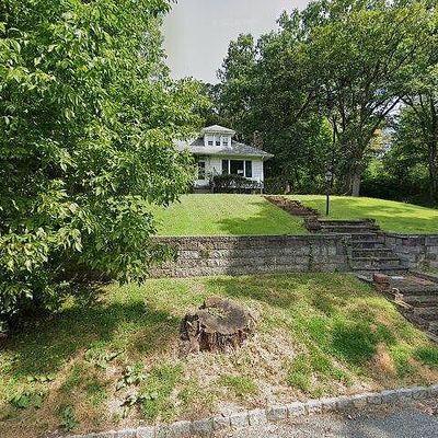 63 Highland Ave, High Bridge, NJ 08829