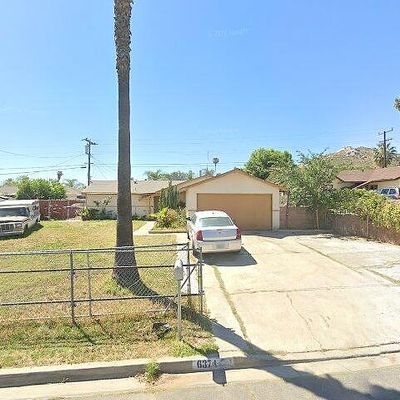 6374 Duchess Dr, Jurupa Valley, CA 92509