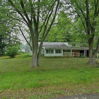 643 Clay St, Clio, MI 48420