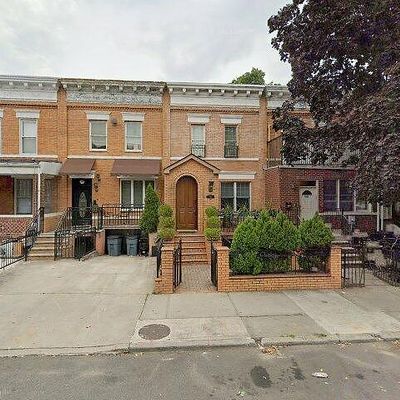 541 E 3 Rd St, Brooklyn, NY 11218