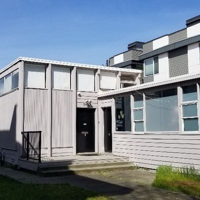 5435 California Avenue Sw, Seattle, WA 98136