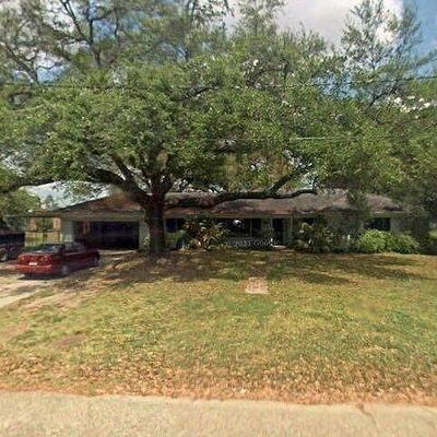 54900 Babin Dr, White Castle, LA 70788