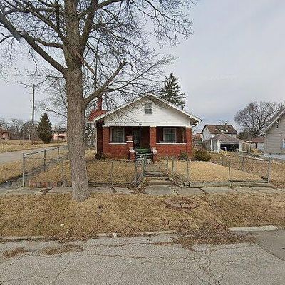 551 Harriet St, Flint, MI 48505