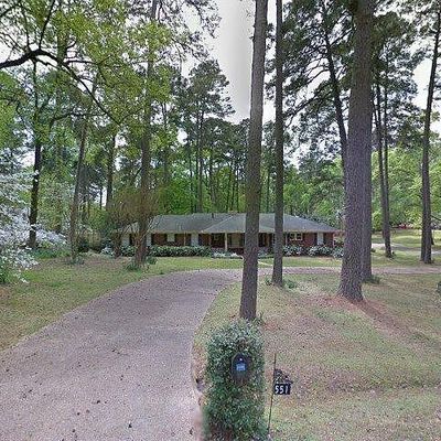 551 Sherwood Rd, Shreveport, LA 71106