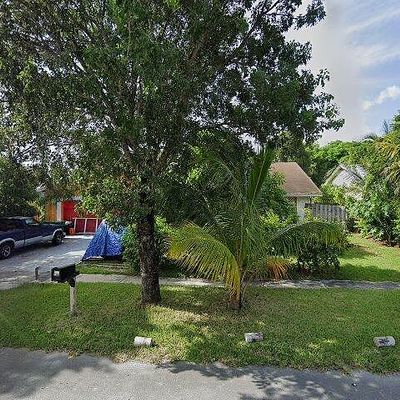 7151 Nw 45 Th Ct, Lauderhill, FL 33319