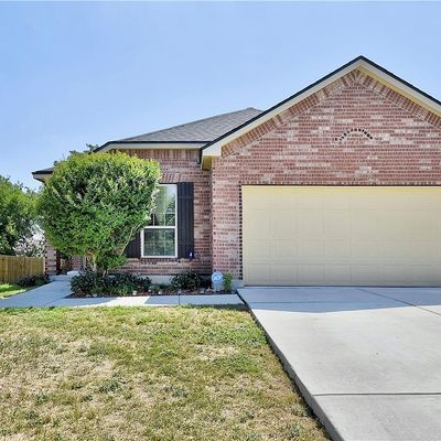 716 Community Dr, New Braunfels, TX 78132