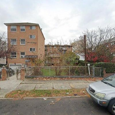 718 E 86 Th St, Brooklyn, NY 11236