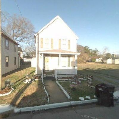 720 Richardson St, Elizabeth City, NC 27909