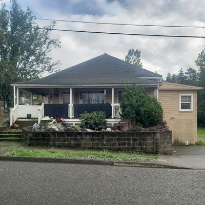 728 N Elliott St, Coquille, OR 97423