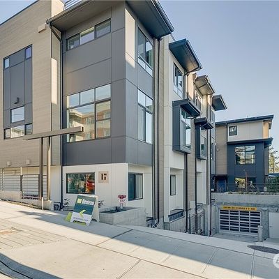 732 3rd Avenue N Unit I, Seattle, WA 98109