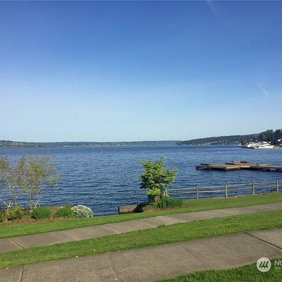 733 Lake St S #210, Kirkland, WA 98033