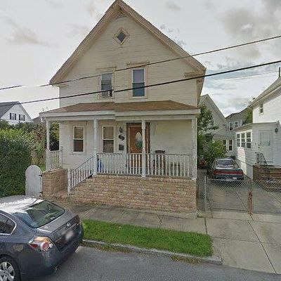 74 Bay St, New Bedford, MA 02740