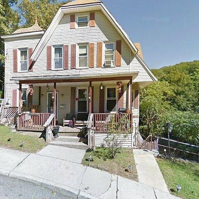 74 Summer St, Norwich, CT 06360