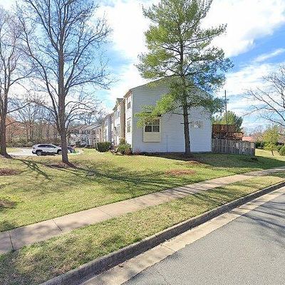 7453 Courtland Cir, Manassas, VA 20111