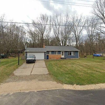 7546 Anway Dr, Battle Creek, MI 49014