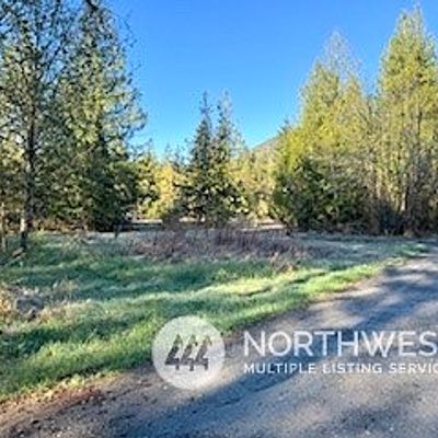 7739 Casey Rd, Deming, WA 98244