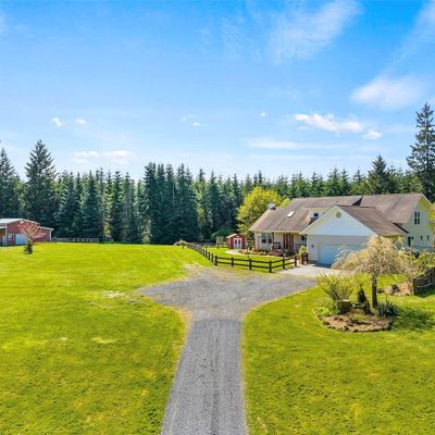 778 Ceres Hill Rd #B, Chehalis, WA 98532