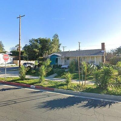 7954 Farralone Ave, Canoga Park, CA 91304