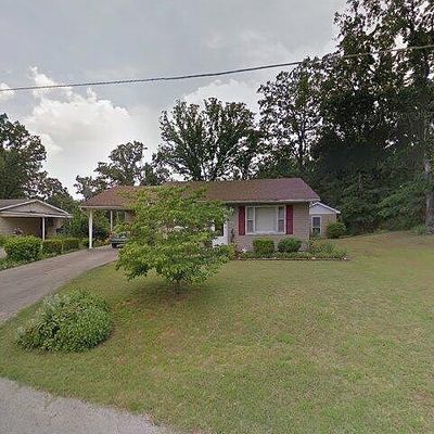 809 Newcomer St, Bloomfield, MO 63825