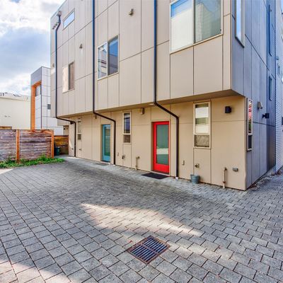 810 Nw 63rd Street Unit B, Seattle, WA 98107