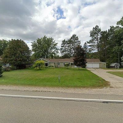 8105 N Harrison Rd, Roscommon, MI 48653