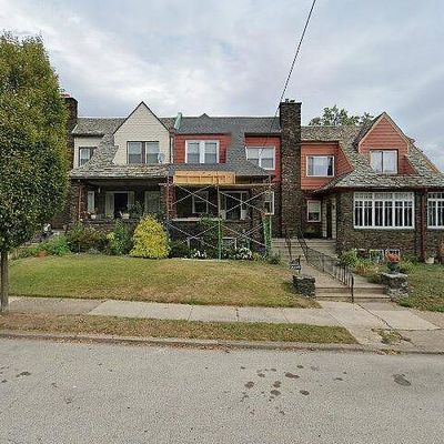 6627 Boyer St, Philadelphia, PA 19119