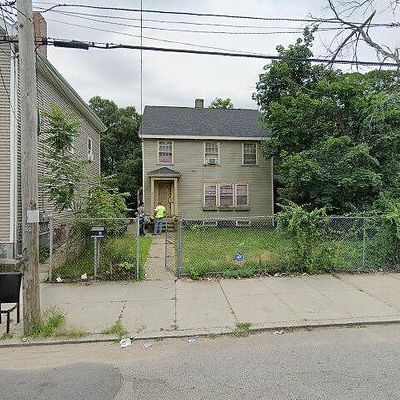 664 Public St, Providence, RI 02907