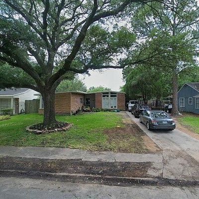 6813 Hazen St, Houston, TX 77074