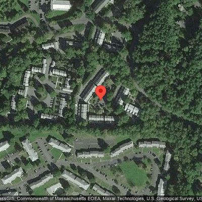 7 Bedford Ct, Amherst, MA 01002