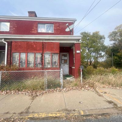 70 Harlem Ave, Mc Kees Rocks, PA 15136